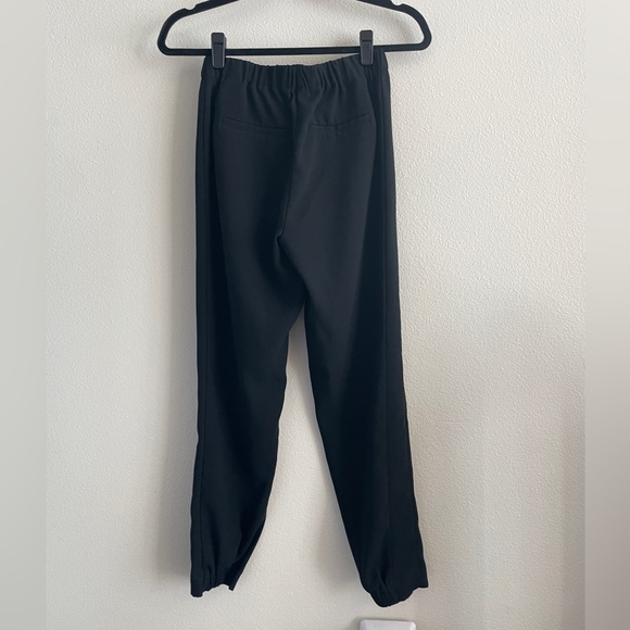 RACHEL Rachel Roy Cropped Pull-On Pants in Black - Picture 4 of 5